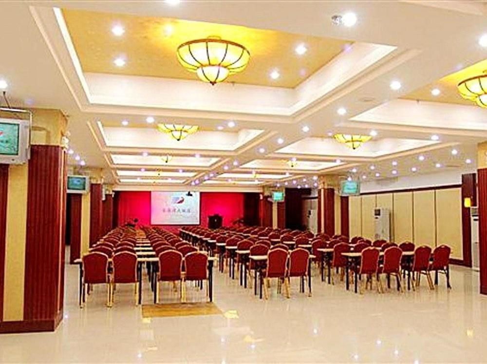 Jingangwan Hotel Yantai Exterior foto